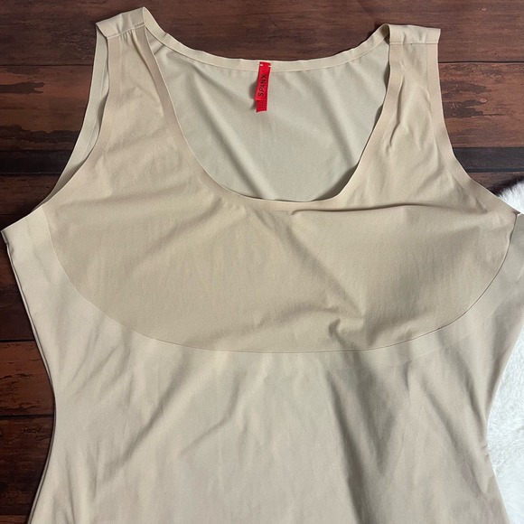 SPANX Womens Size 1X Thinstincts Compression Tank Top‎ Soft Nude - Picture 3 of 6